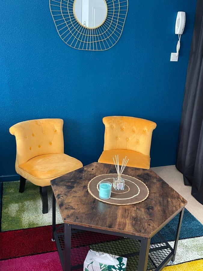 Studio Cosy Confortable En Centre Ville ヴェルダン・シュル・ムーズ エクステリア 写真